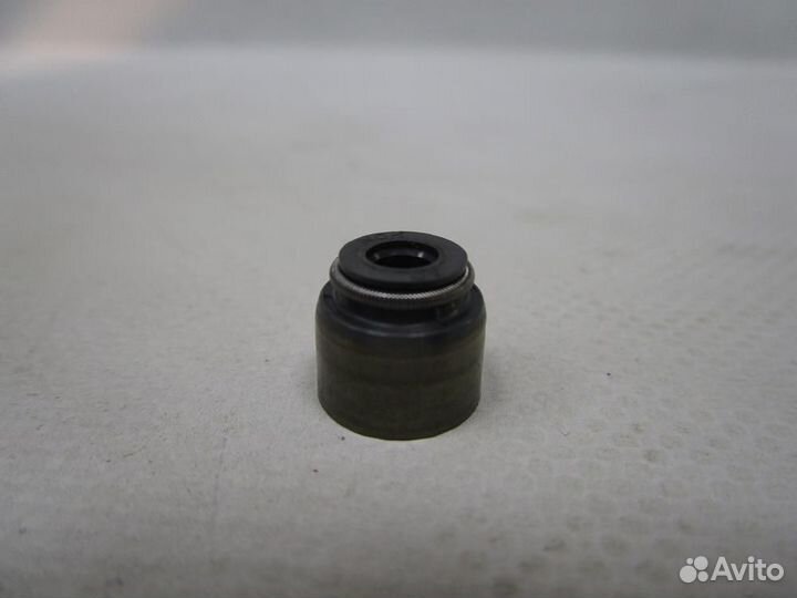 Маслосъемные колпачки - toyota