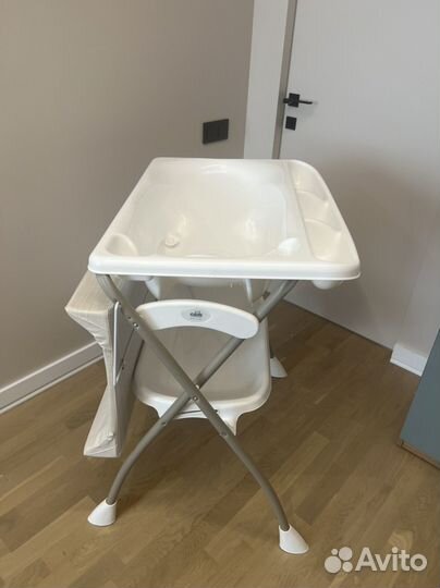 Пеленальный столик с ванночкой cam