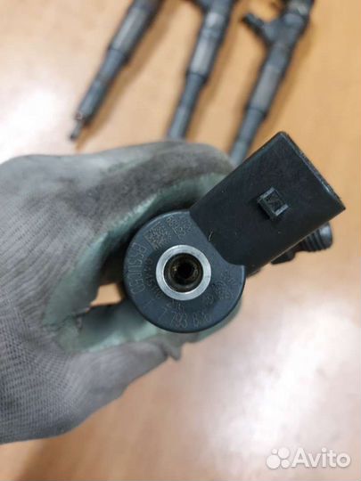 Форсунка BMW X3 E83 7793836,0445110216