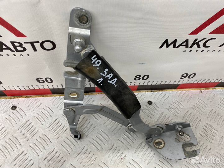 Б/У петля крышки багажника задний левый Audi A6 С5