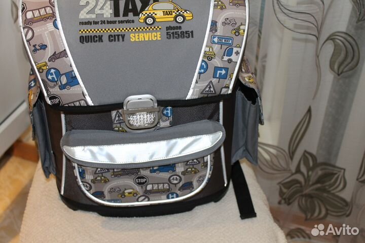 Рюкзак школьный