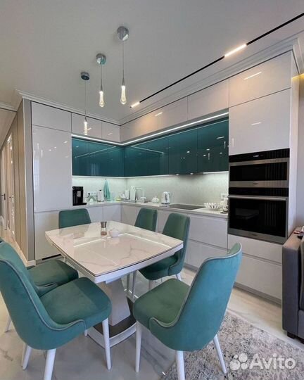 Кухни на заказ под ключ Аура