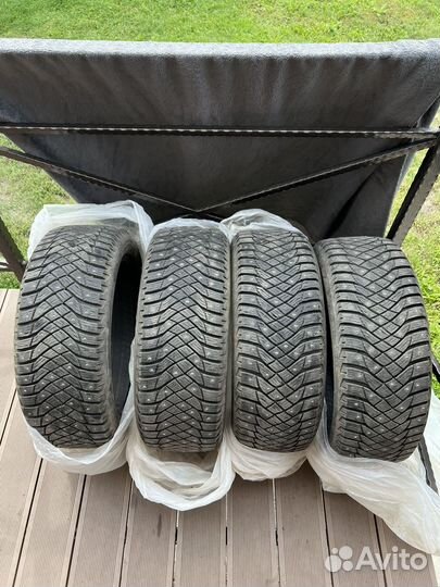 Goodyear UltraGrip Arctic 2 205/50 R17