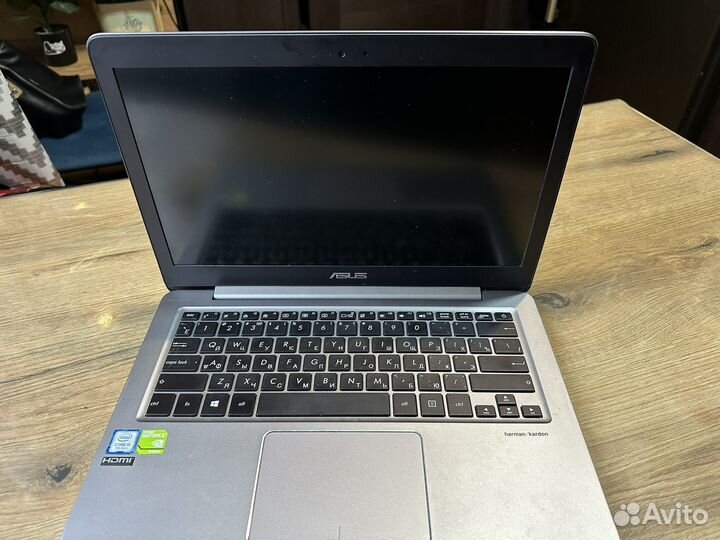 Ноутбук asus