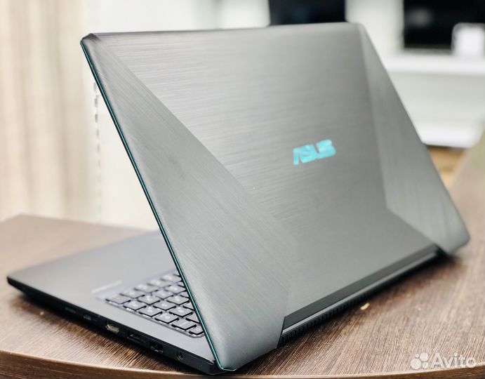 Ноутбук Asus 15,6/Ryzen 5/1050/16Gb/SSD/Гарантия