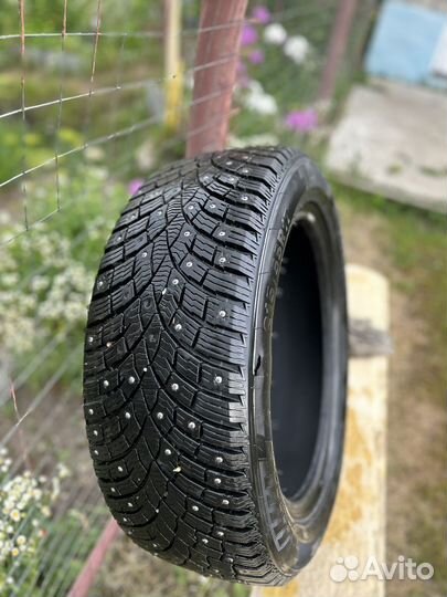 Triangle IcelynX TI501 215/55 R17 98T