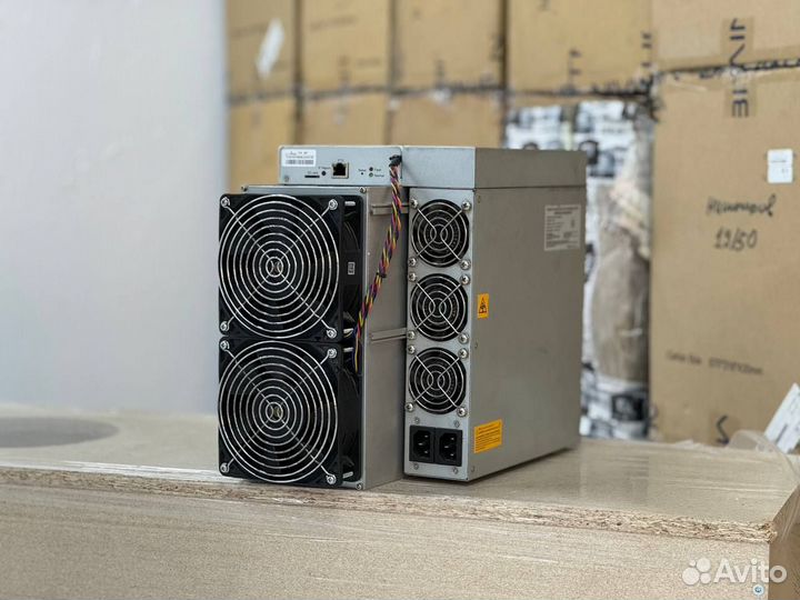 Асик Майнер Antminer s 19 95TH (76 Чипов, наличие)