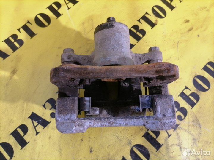 Суппорт задний левый Kia Sportage 3 2010-2015 2.0