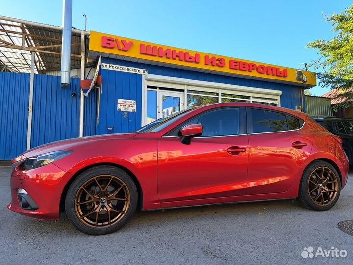 Habilead SnowShoes AW33 225/40 R18 92H