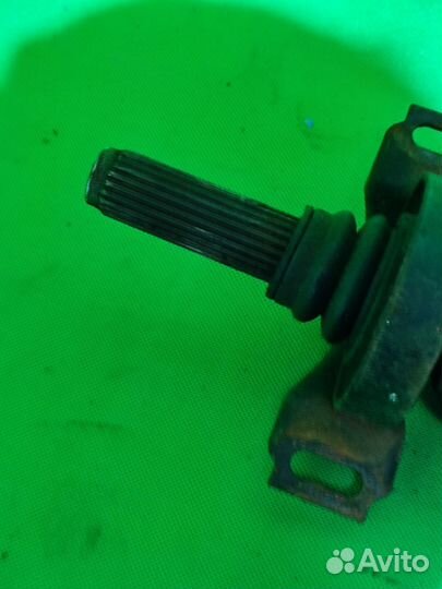 Карданный вал Mercedes w202 m111