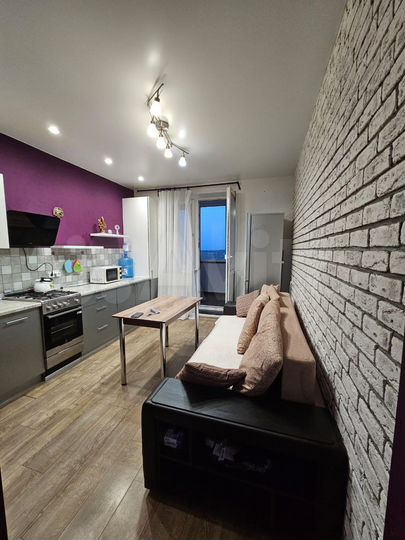 1-к. квартира, 54 м², 9/10 эт.
