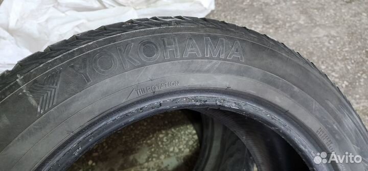 Yokohama 106ZS 255/55 R18