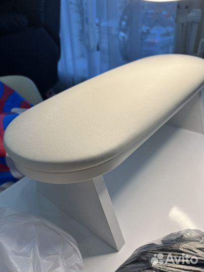 Подставка для рук маникюра