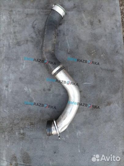 Патрубок интеркулера правый BMW X5 E53 рест. 2005