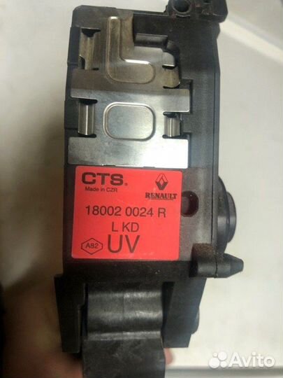 Педаль газа (электронная) Renault Scenic 3