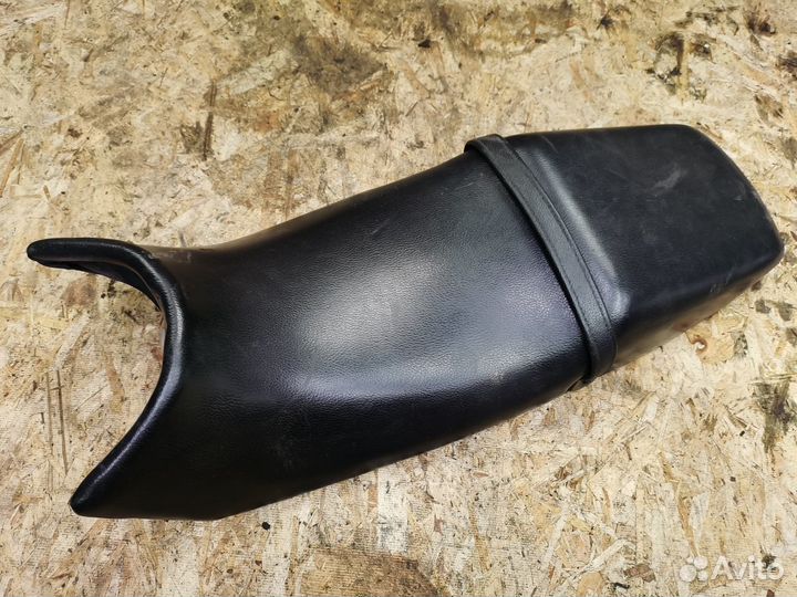 Сиденье Kawasaki ZZR 250 1990-2007