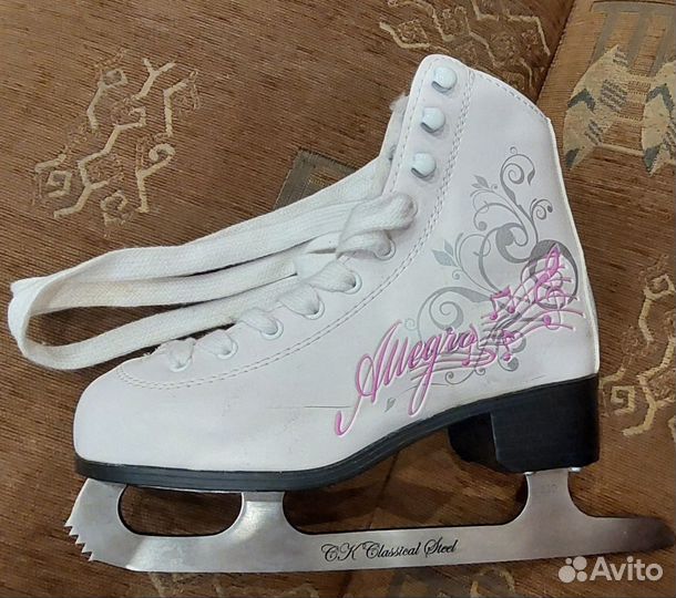 Коньки фигурные
