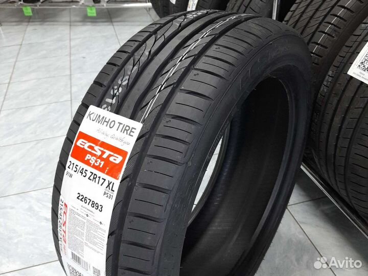 Kumho Ecsta PS31 215/45 R17