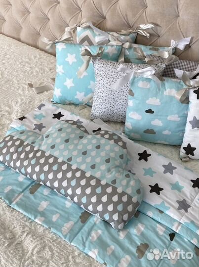 Комплект в детскую кроватку бортики