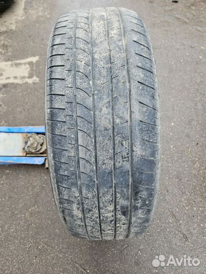 Bridgestone Dueler H/L 33A 235/55 R20