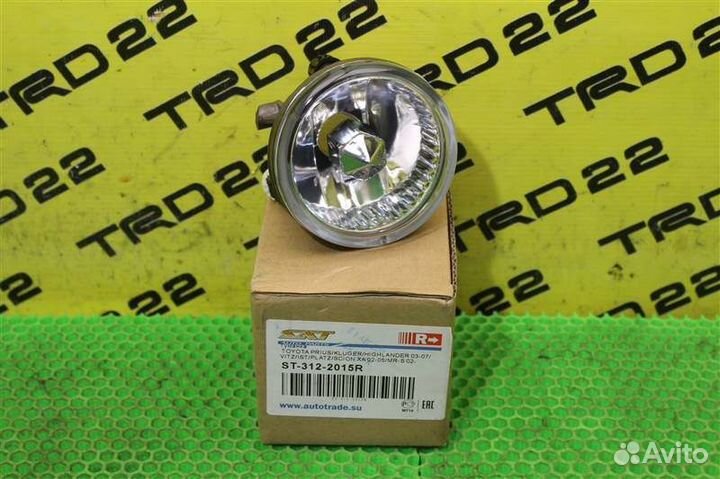 Фара противотуманная передняя правая Toyota Prius