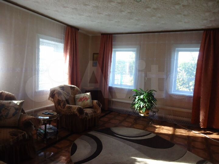 Дом 110 м² на участке 15,7 сот.