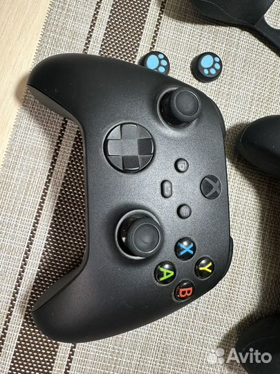 Джойстики xbox One 2 шт