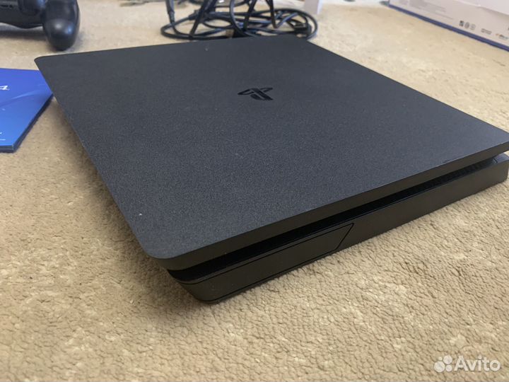 Sony PS4 slim 1tb