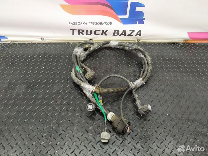 81254595055 Проводка фары правой