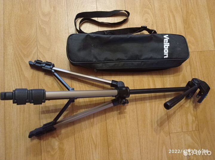 Штатив-трипод напольный Velbon CX-200