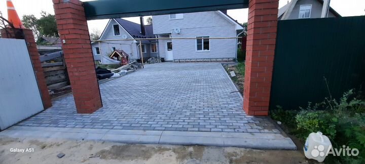 Укладка тротуарной плитки