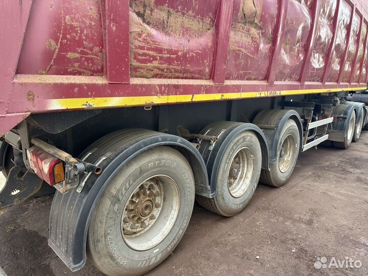 МАЗ 6430B9-8429-012 с полуприцепом, 2013