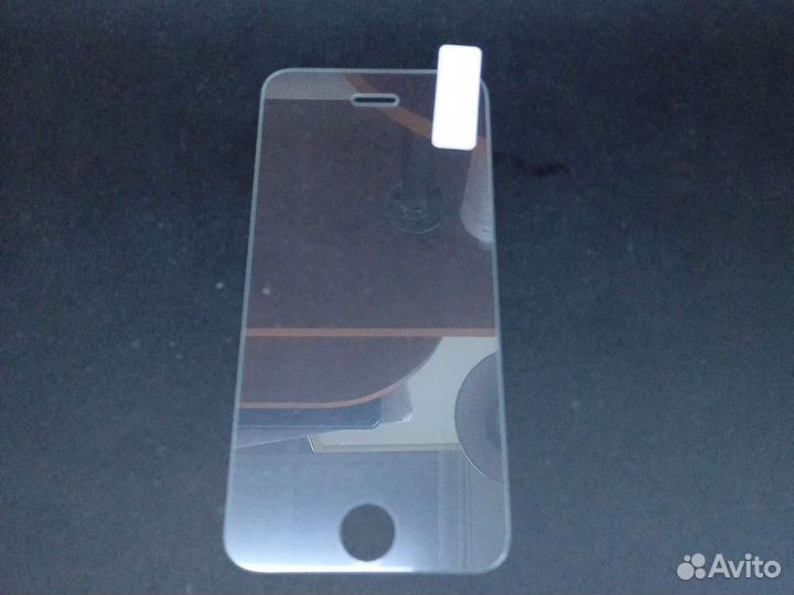 Стекло на iPhone 5S