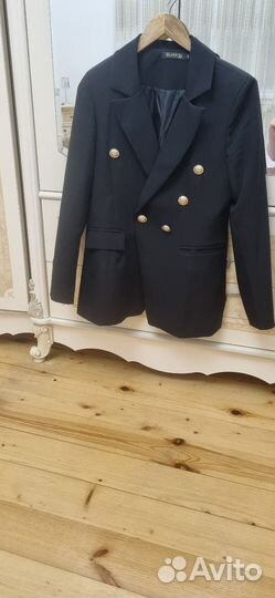 Костюм женский