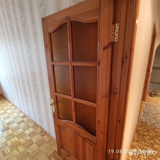 Двери межкомнатные из массива сосны