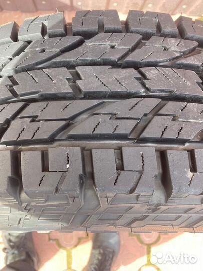 Yokohama Geolandar A/T G015 215/75 R15