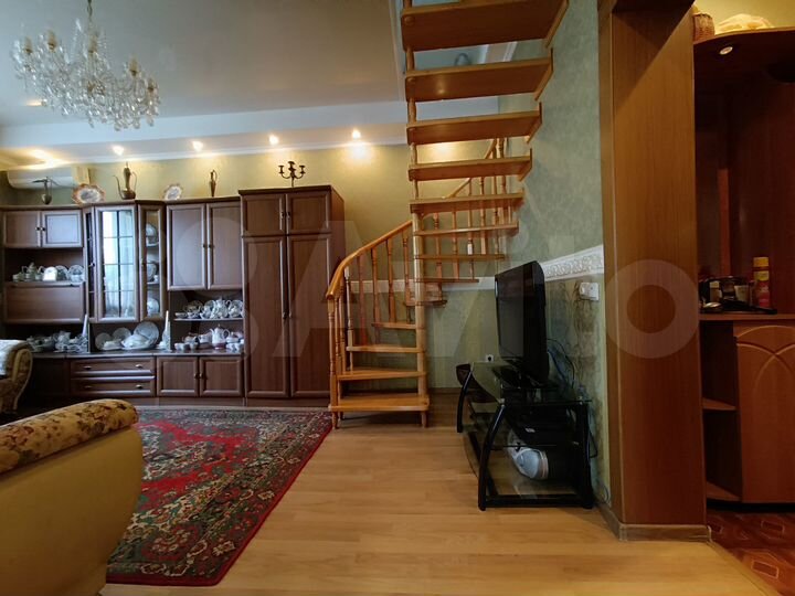 Дом 140 м² на участке 6,5 сот.