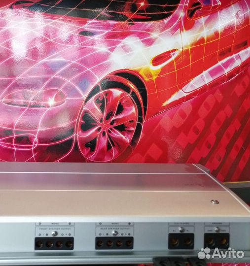 Boston Gt-42 4- канальный усилитель