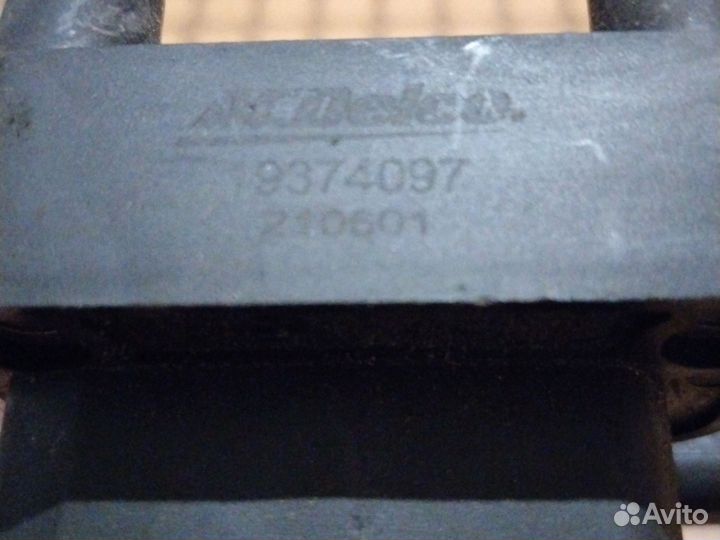 Катушка зажигания Ford Focus ll 1.6