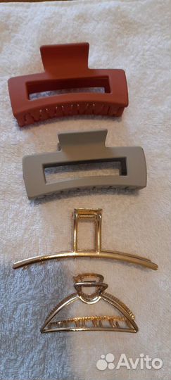 Заколки для волос