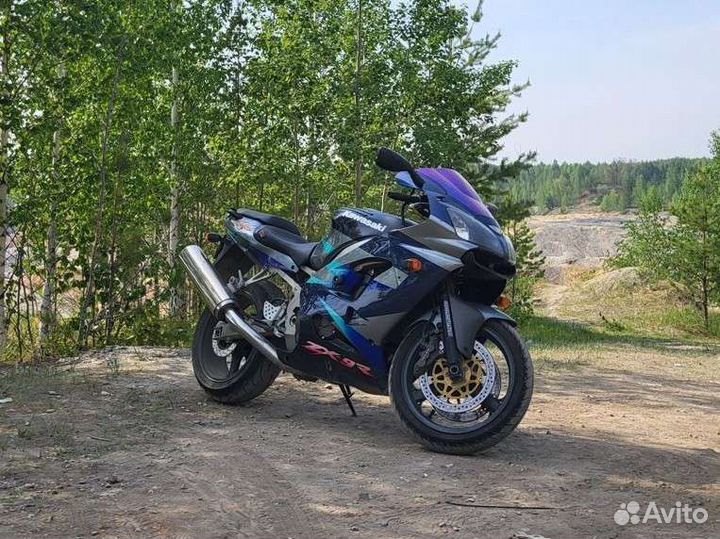 Kawasaki ZX-9R Ninja