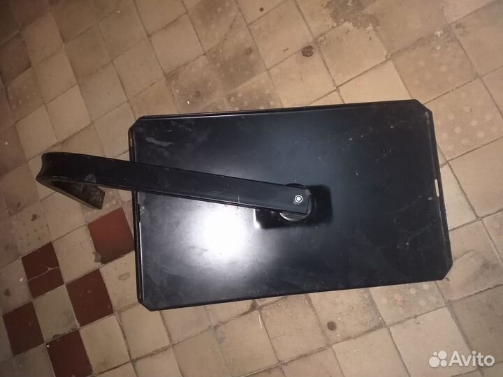 Кронштейн для телевизора