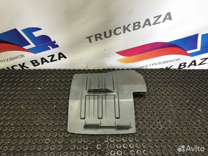 Крыло переднее левое Iveco Stralis