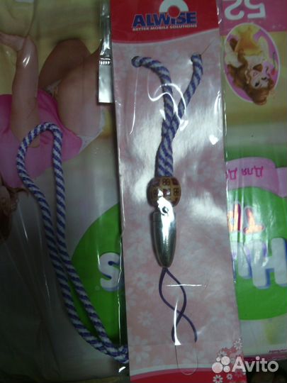 Шнурок для телефона или фотоаппарата