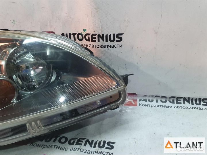 Фара передняя правая mitsubishi colt