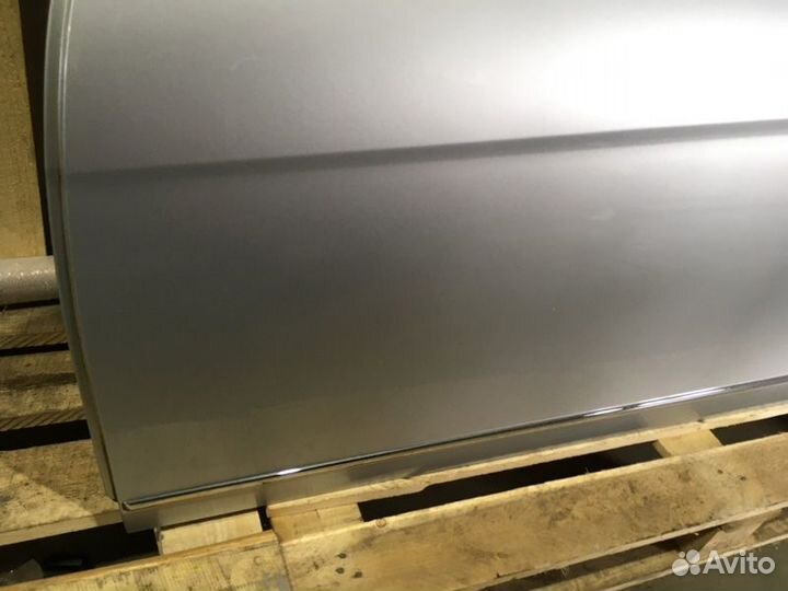 Дверь передняя левая Mercedes-Benz C-Class W204