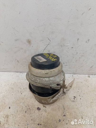 Опора двигателя Ауди Q7 4L