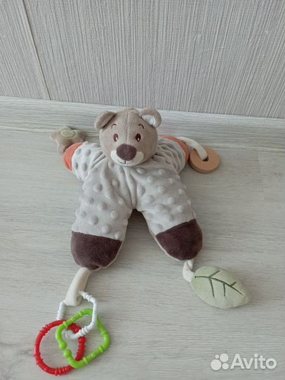 Игрушка на коляску новая