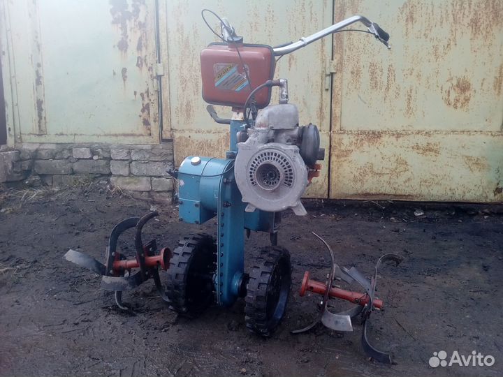 Мотокультиватор родом из СССР Фермер-М