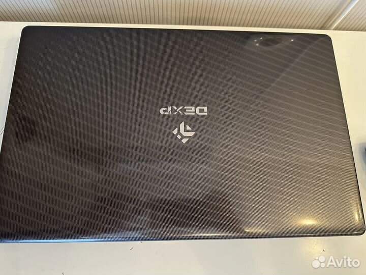 Ноутбук dexp